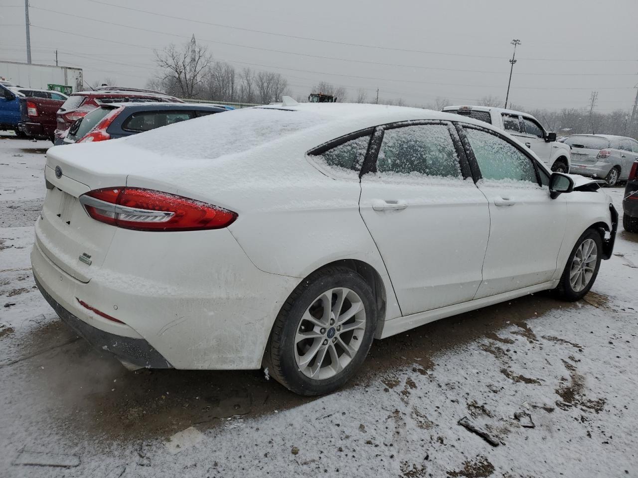2020 FORD FUSION SE - Image 3