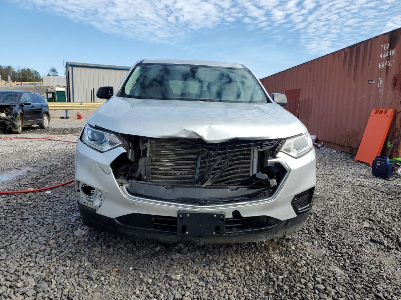 2018 CHEVROLET TRAVERSE L - Фото 5