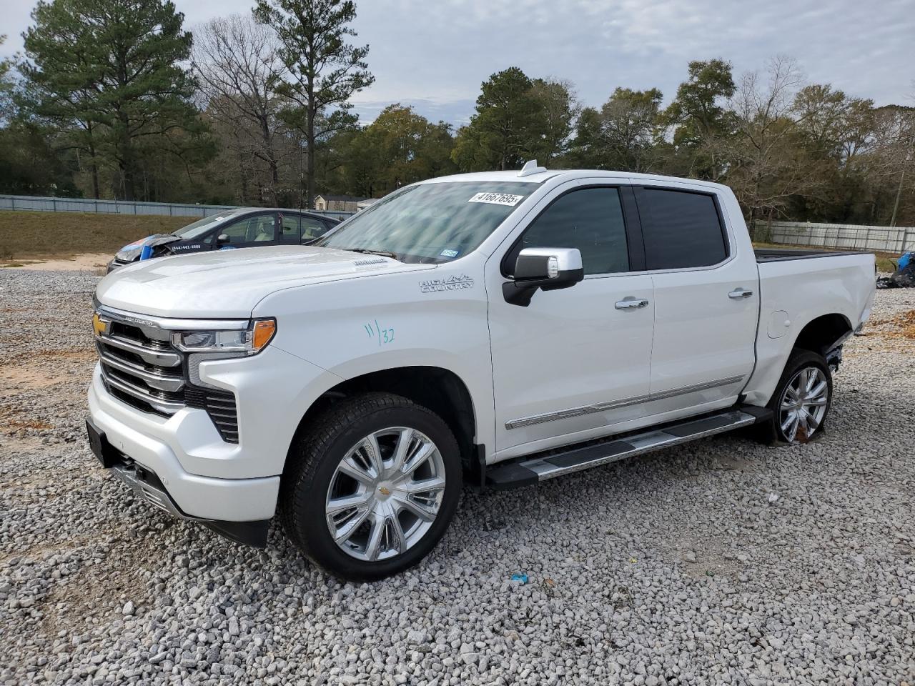 2024 CHEVROLET SILVERADO