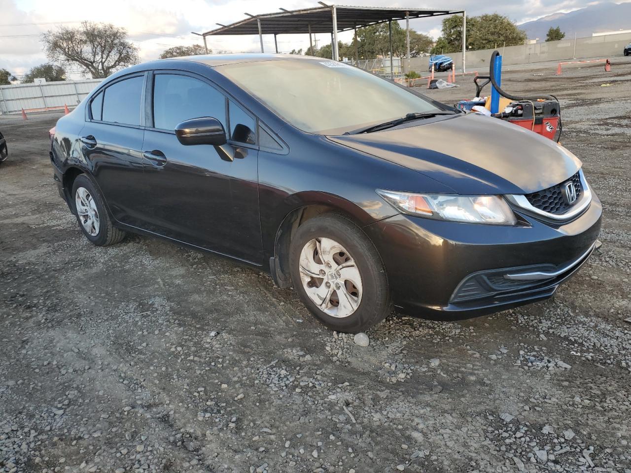 2014 HONDA CIVIC LX - Image 4
