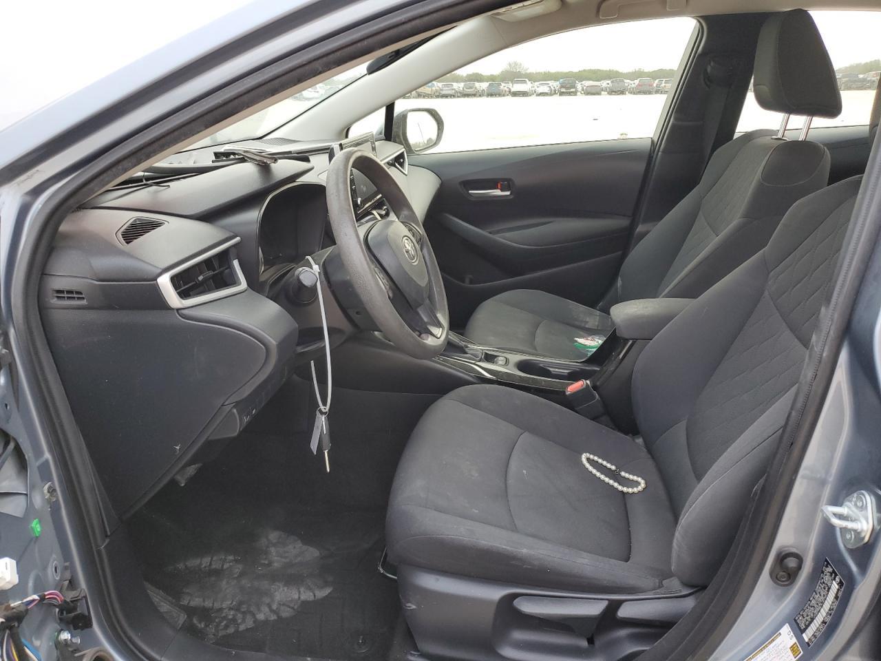 2020 TOYOTA COROLLA LE - Фото 7