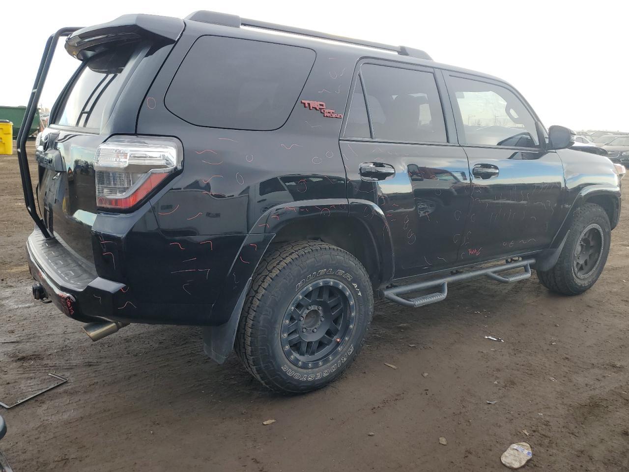 2017 TOYOTA 4RUNNER SR - Image 3