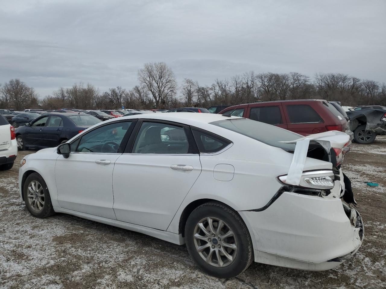 2017 FORD FUSION S - Фото 2