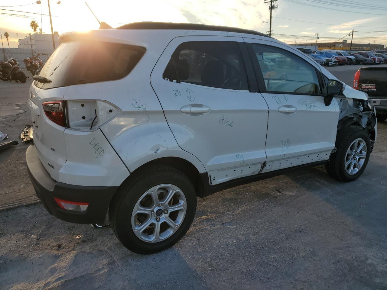 2020 FORD ECOSPORT S - Фото 3