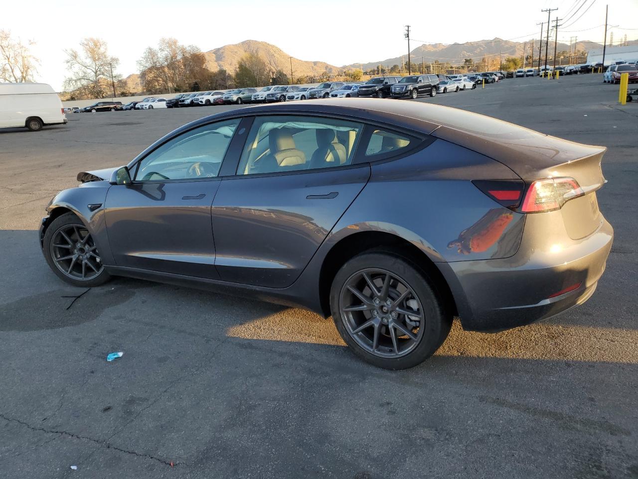 2023 TESLA MODEL 3 - Image 2