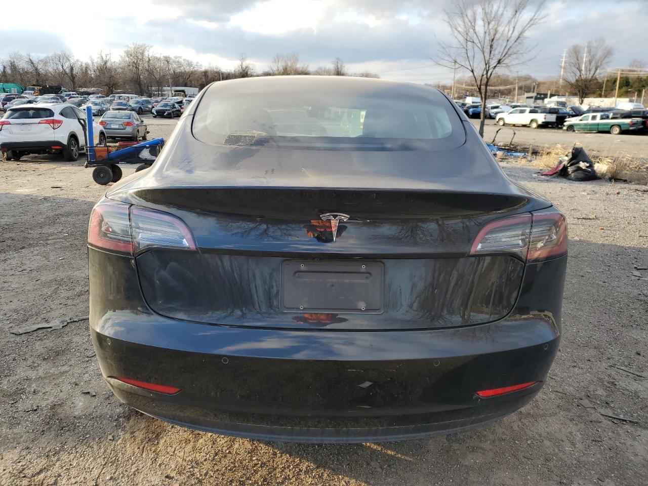 2022 TESLA MODEL 3 - Image 6