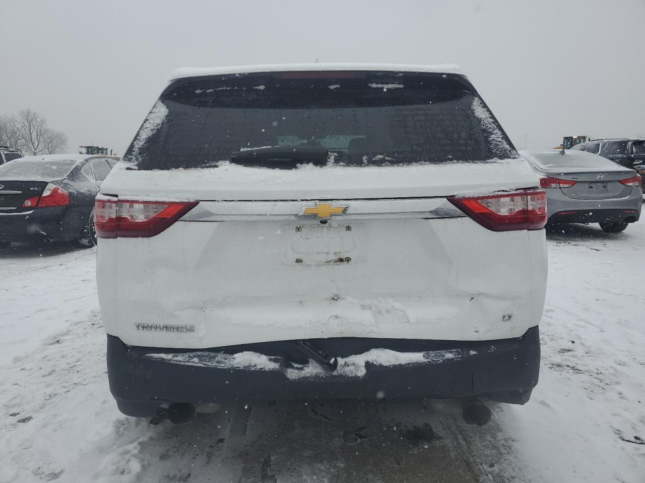2018 CHEVROLET TRAVERSE L - Фото 6