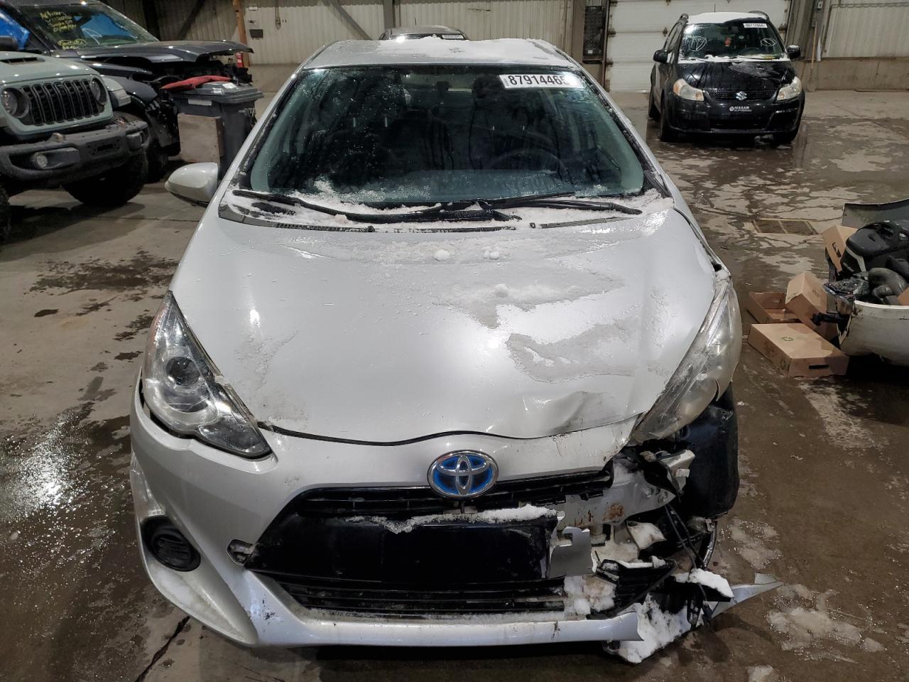2015 TOYOTA PRIUS C - Image 5