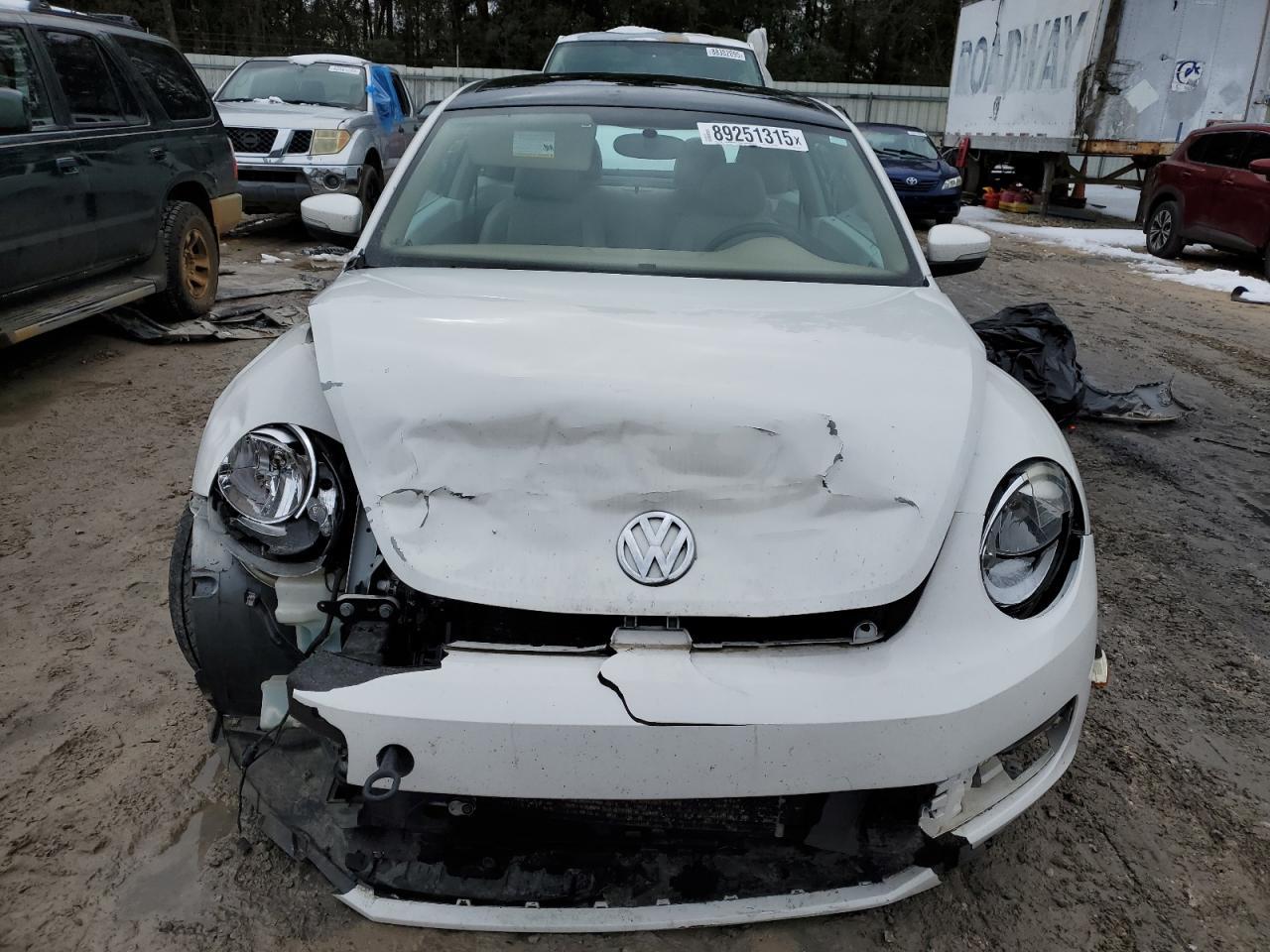 2014 VOLKSWAGEN BEETLE - Фото 5