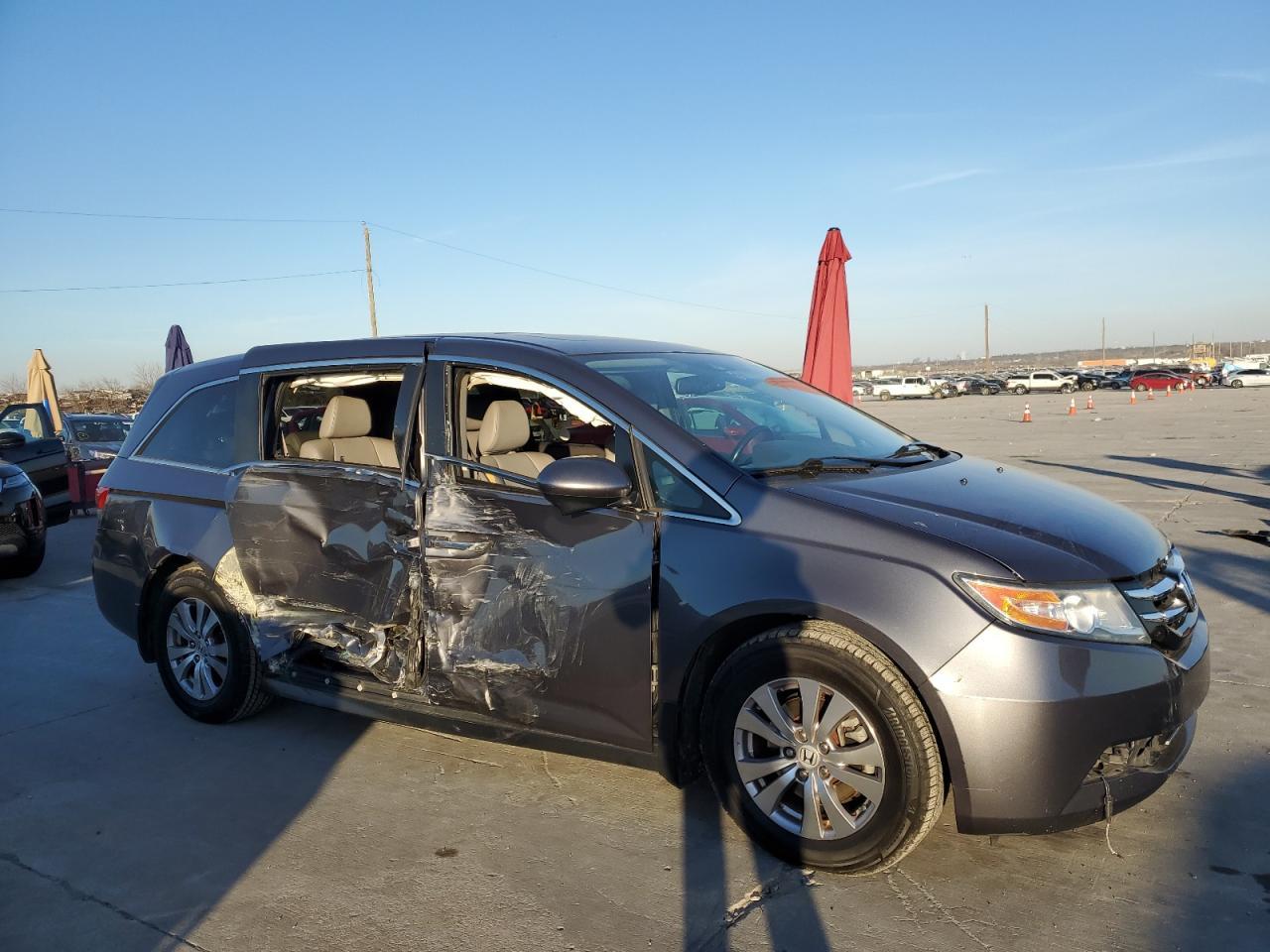 2016 HONDA ODYSSEY EX - Image 4
