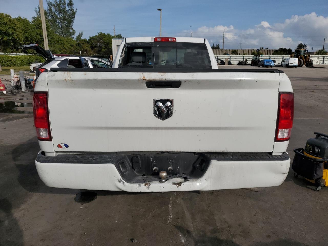 2019 RAM 1500 CLASS - Фото 6