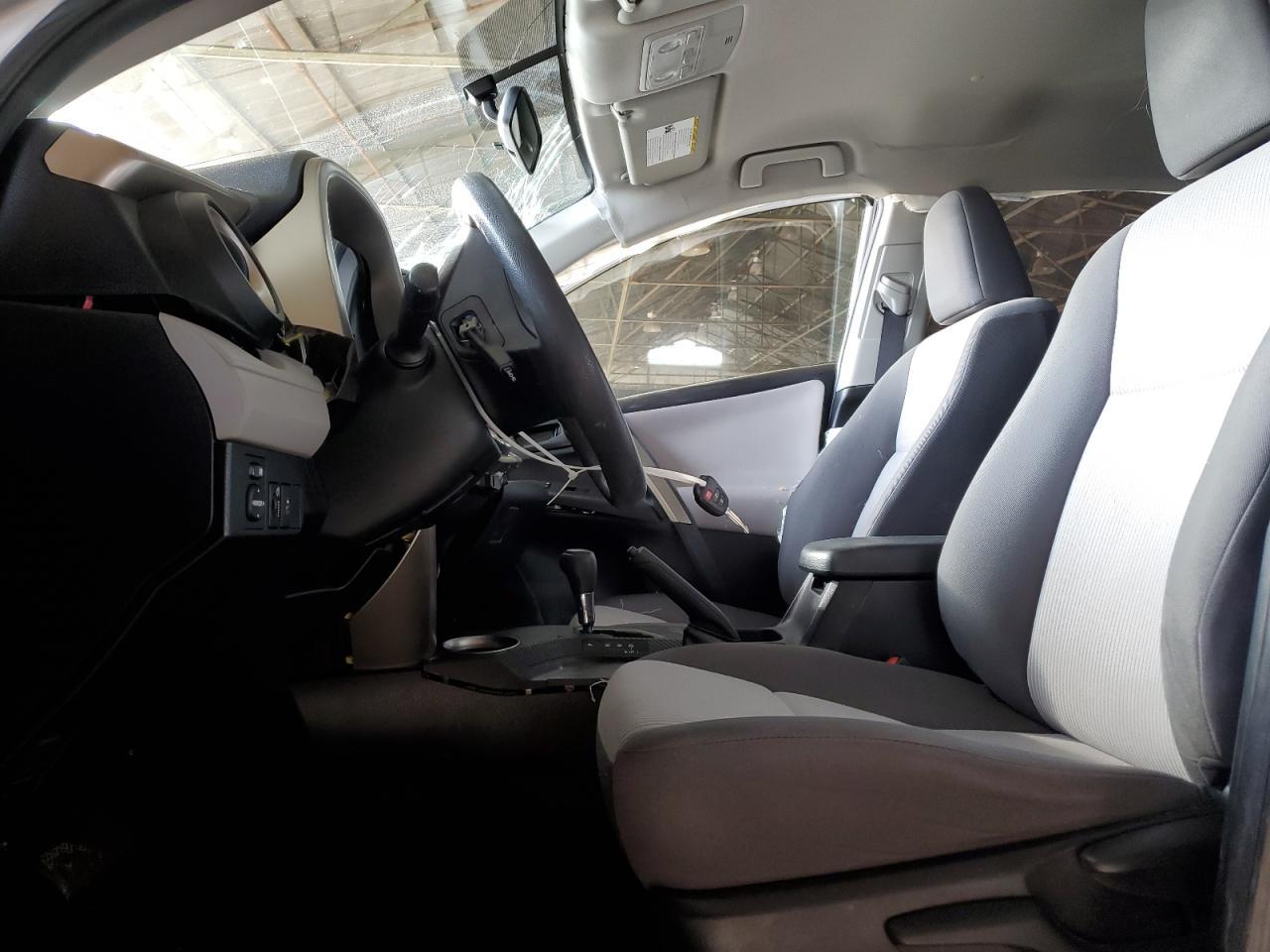 2015 TOYOTA RAV4 LE - Image 7