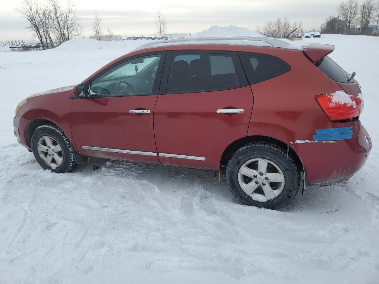2013 NISSAN ROGUE S - Image 2