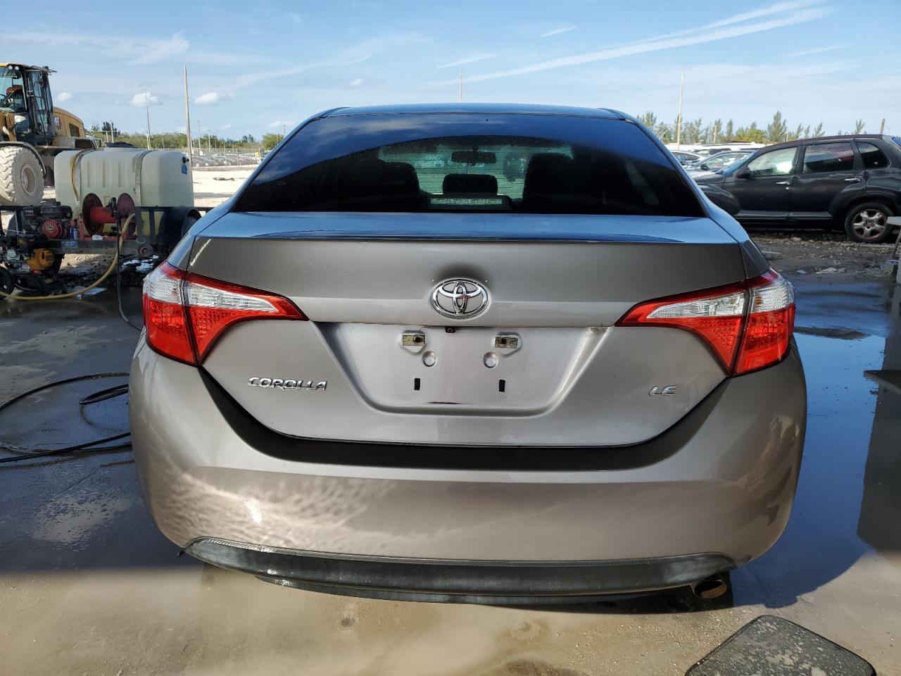 2014 TOYOTA COROLLA L - Image 6