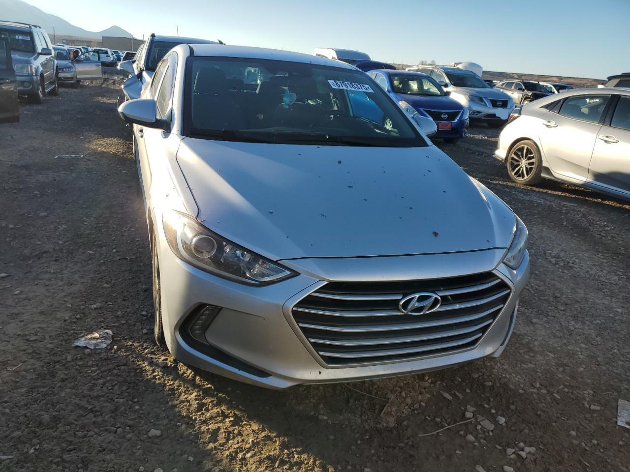 2017 HYUNDAI ELANTRA SE - Фото 5
