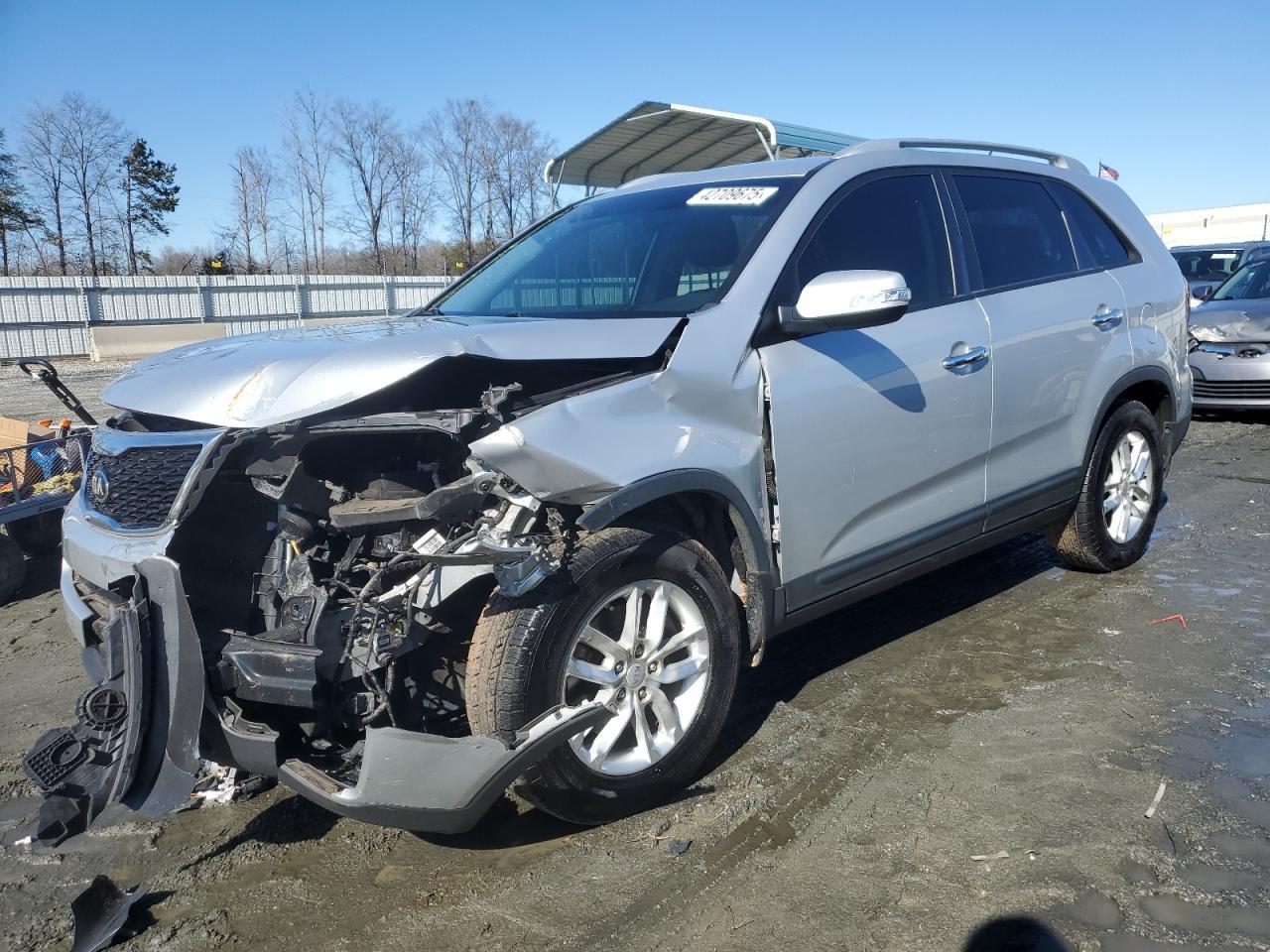 2015 KIA SORENTO LX