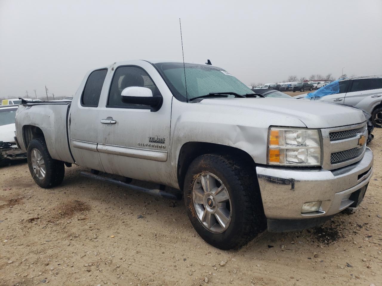 2012 CHEVROLET SILVERADO - Image 4