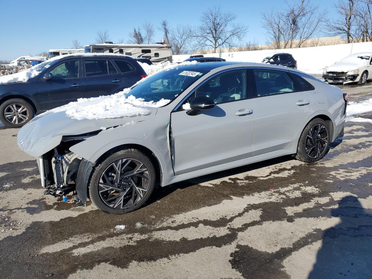2025 KIA K5 GT LINE