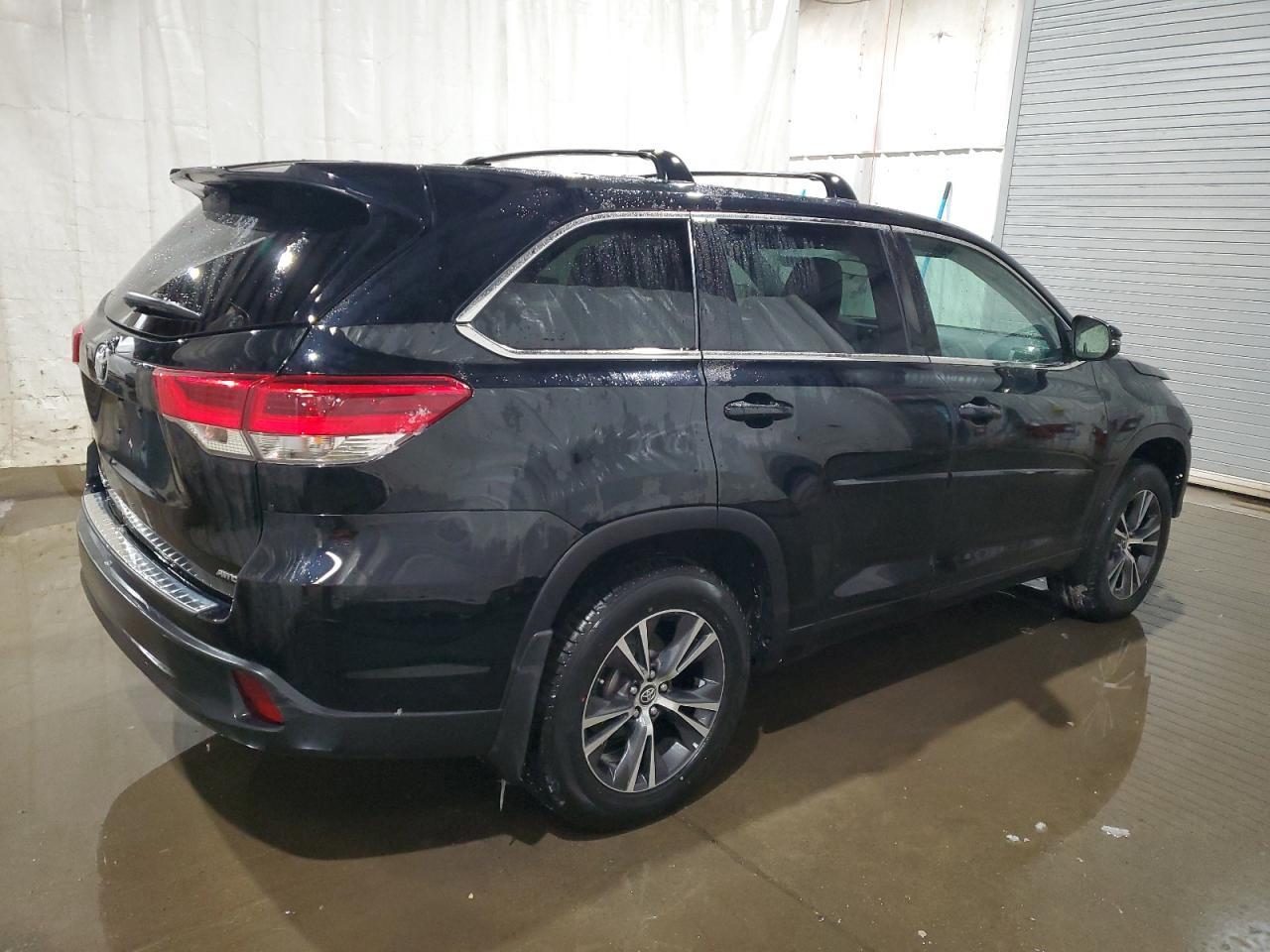 2018 TOYOTA HIGHLANDER - Image 3