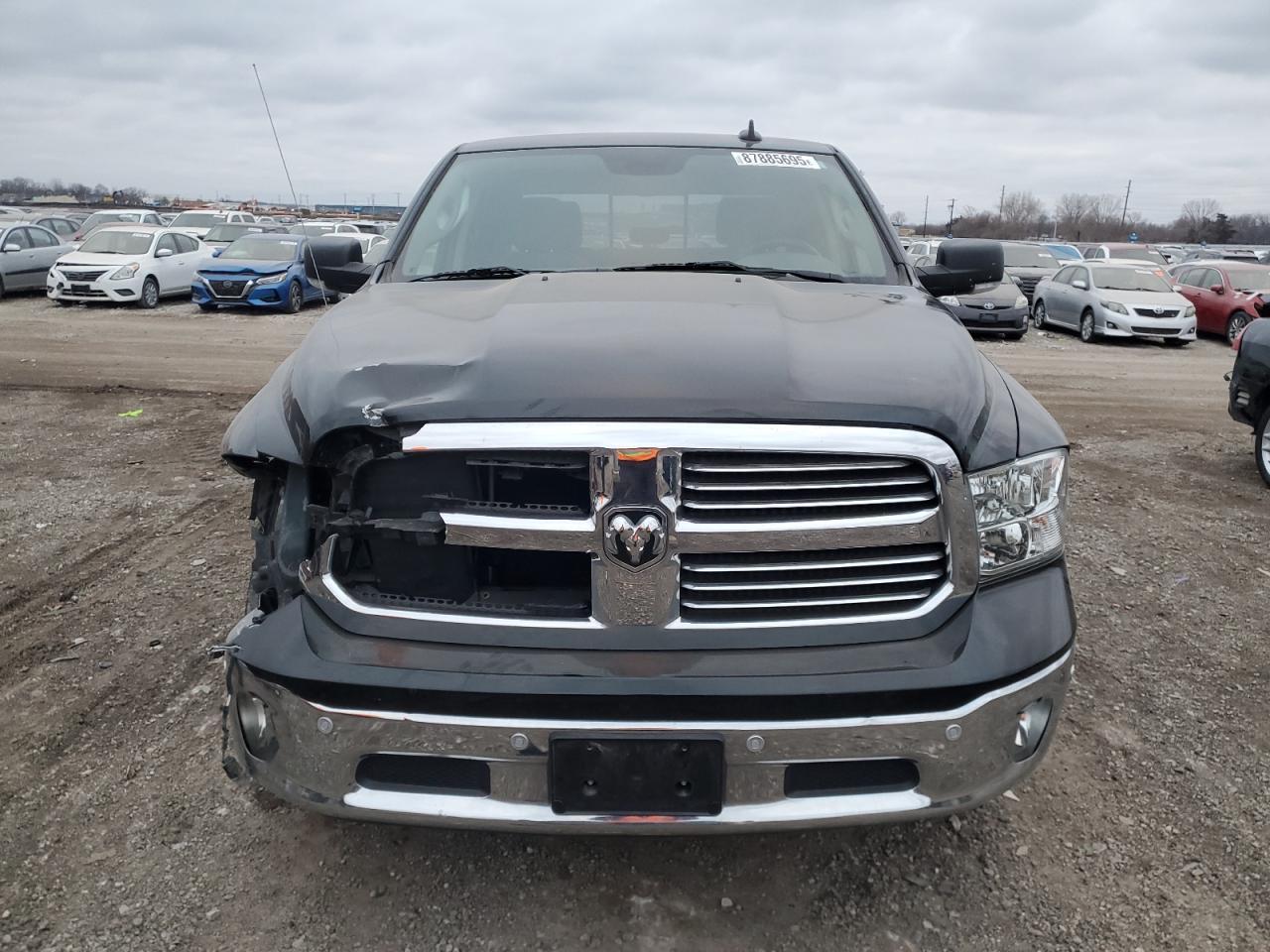 2017 RAM 1500 SLT - Image 5