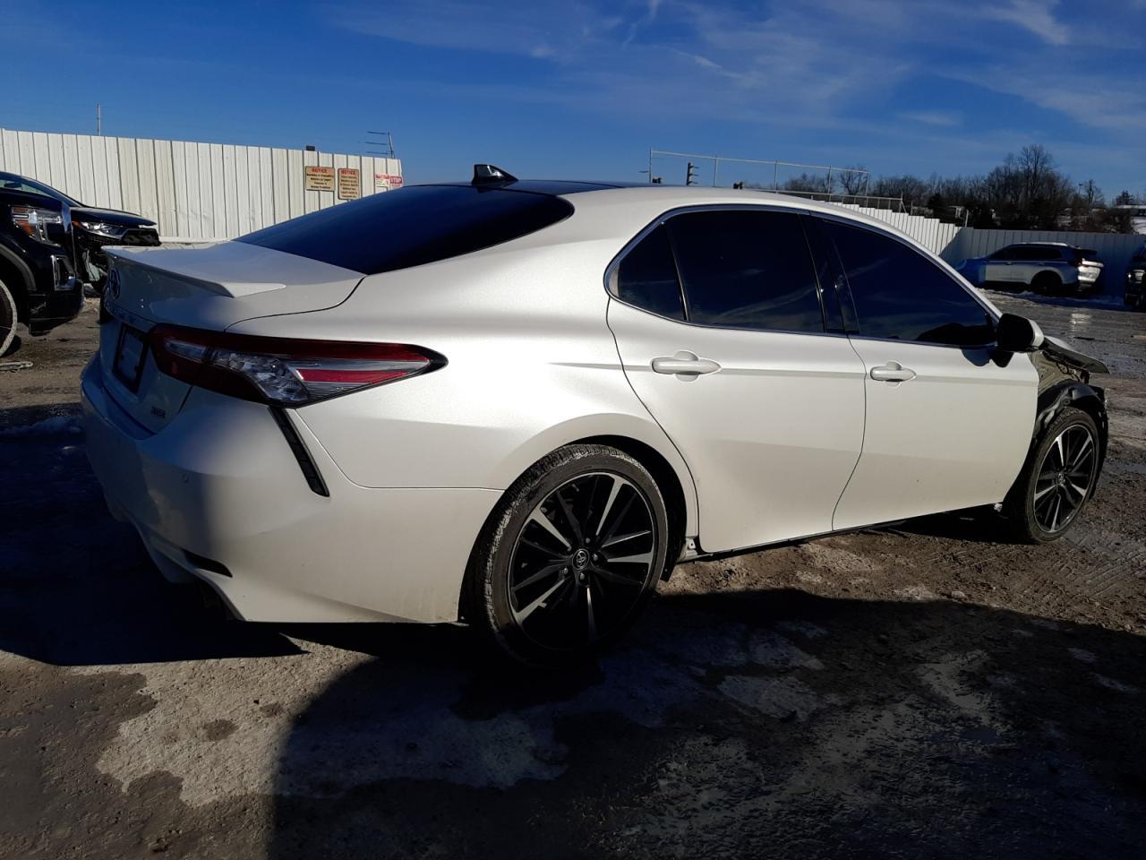 2019 TOYOTA CAMRY XSE - Image 3