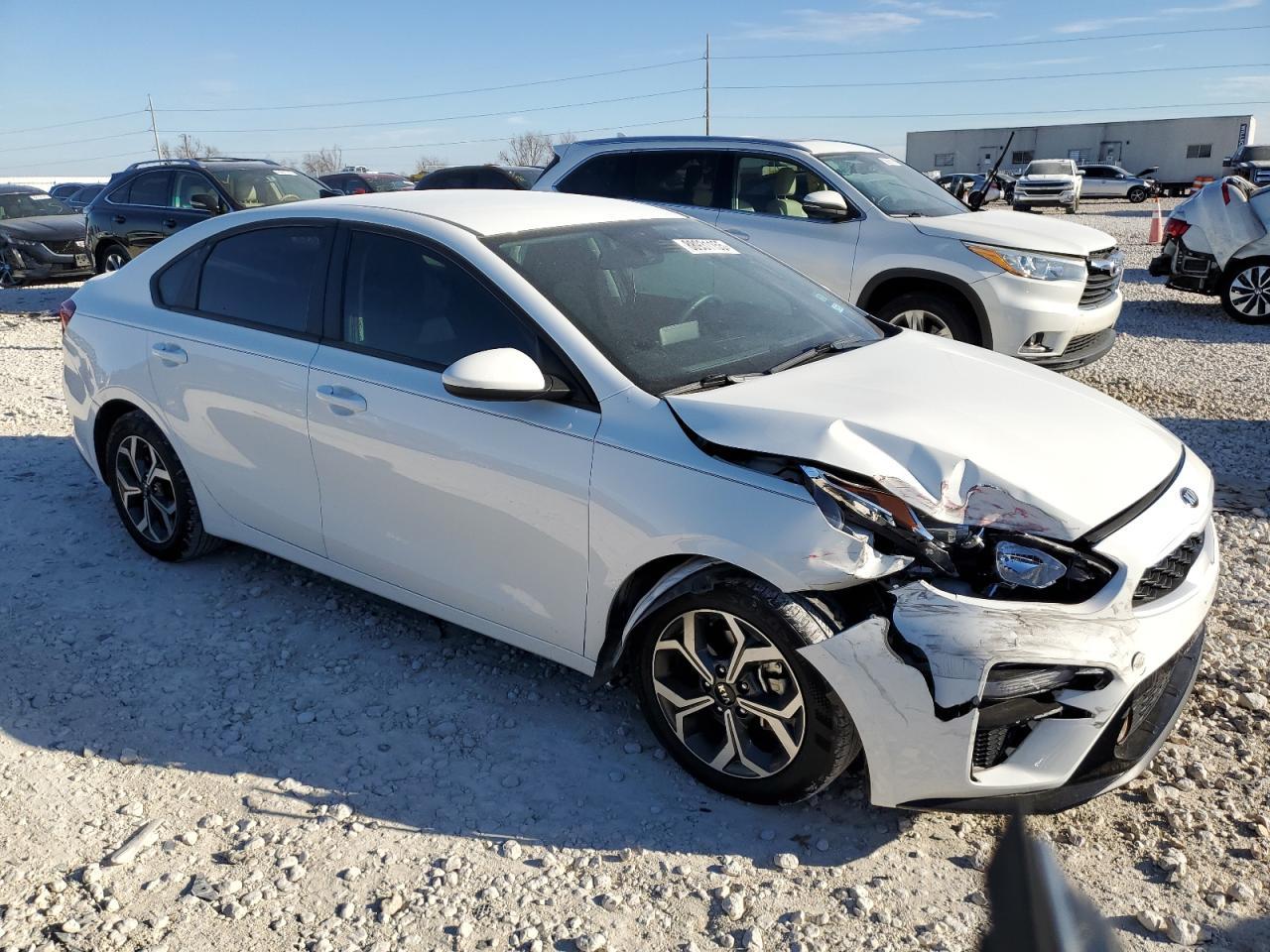 2021 KIA FORTE FE - Фото 4