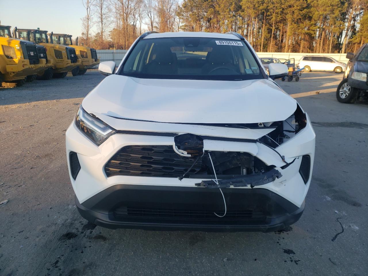 2022 TOYOTA RAV4 XLE - Фото 5