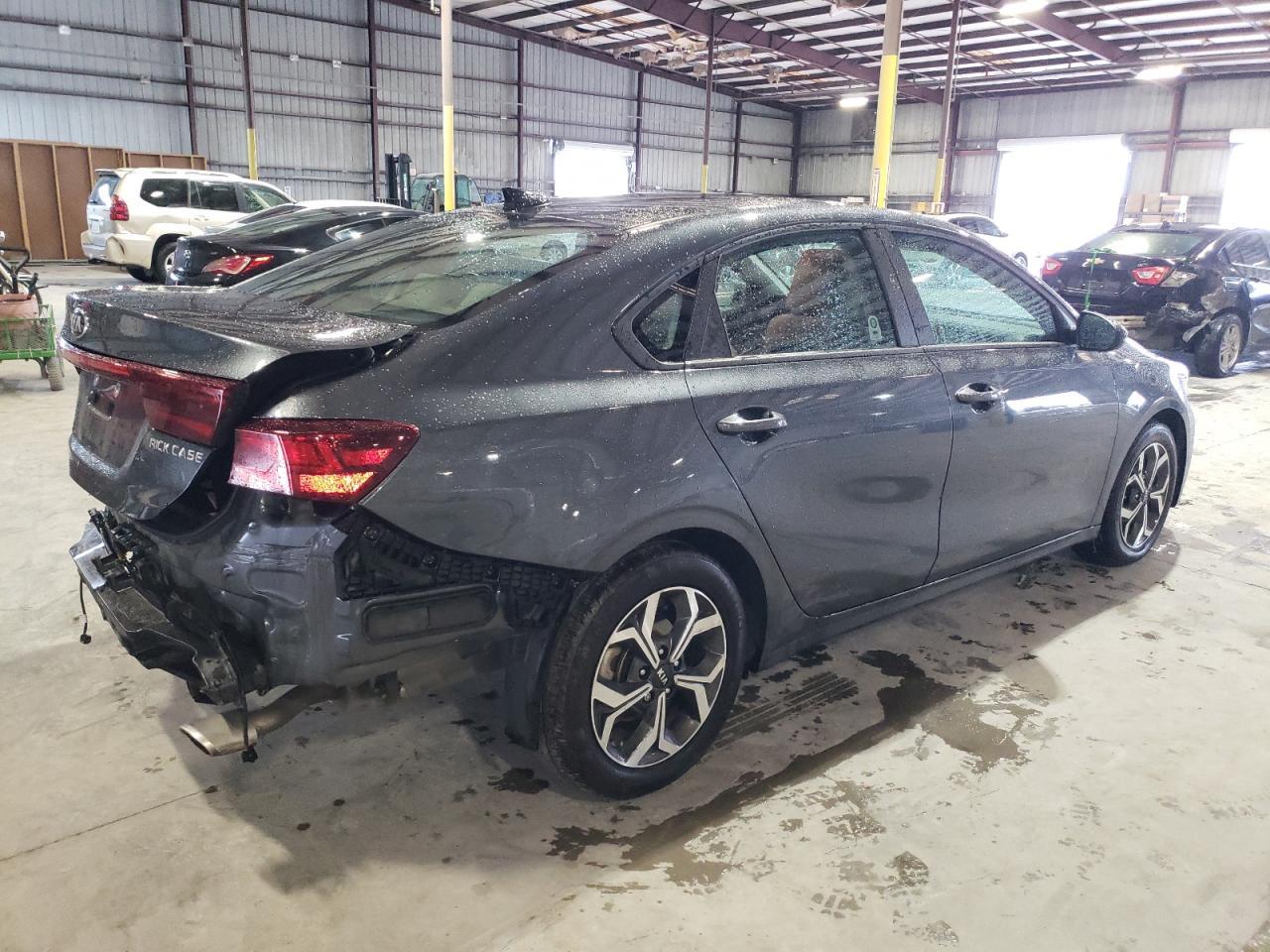 2021 KIA FORTE FE - Фото 3