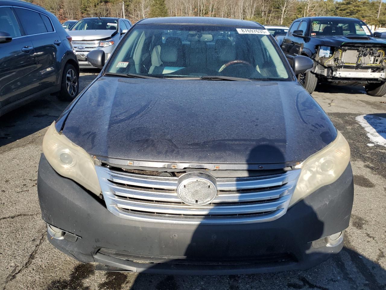 2011 TOYOTA AVALON BAS - Image 5
