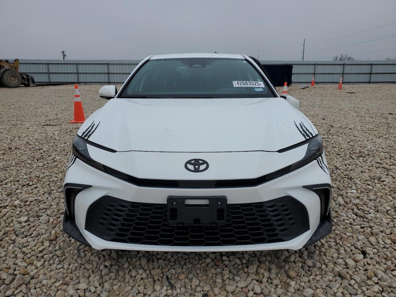 2025 TOYOTA CAMRY XSE - Фото 5