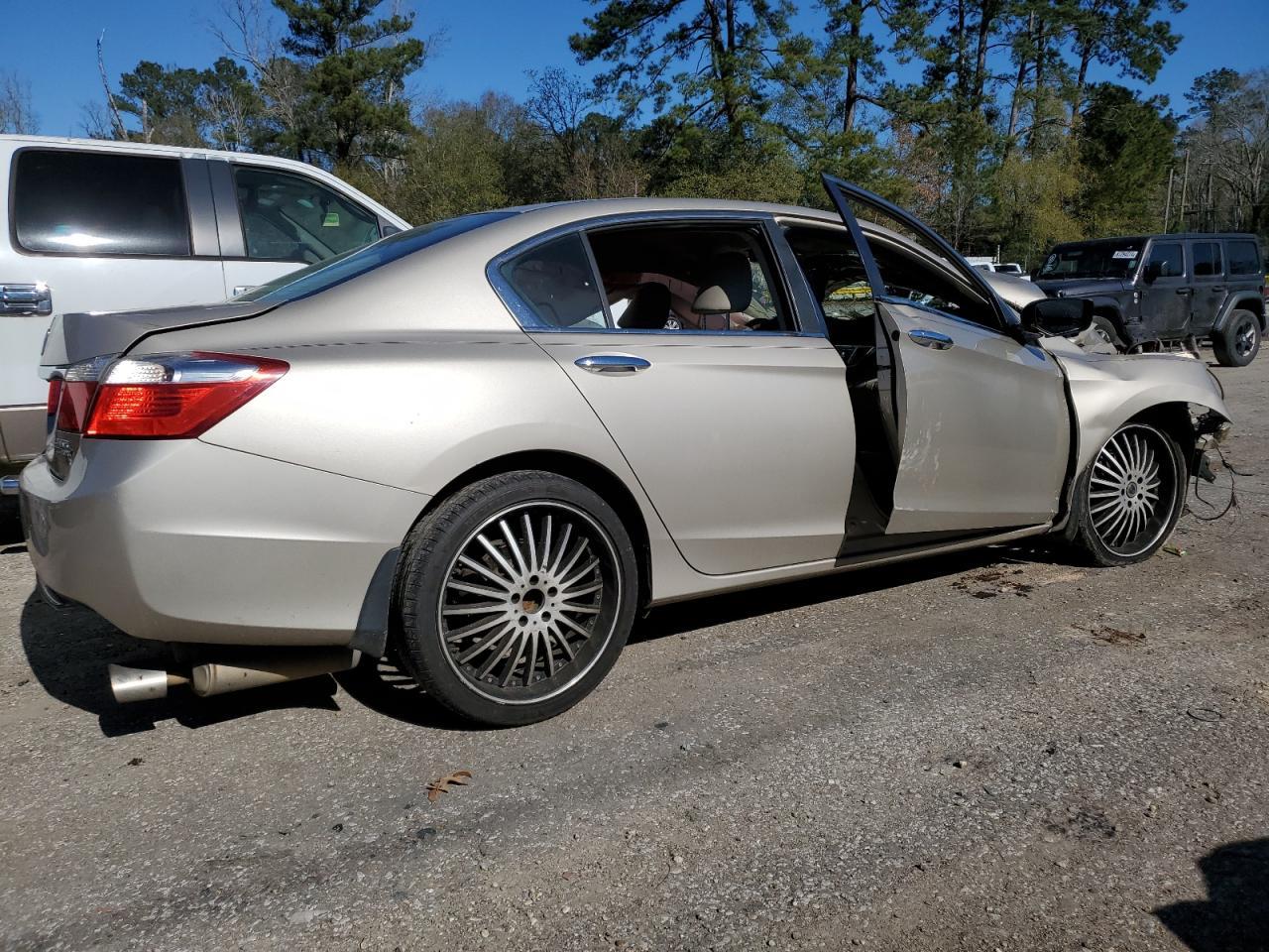 2014 HONDA ACCORD LX - Фото 3