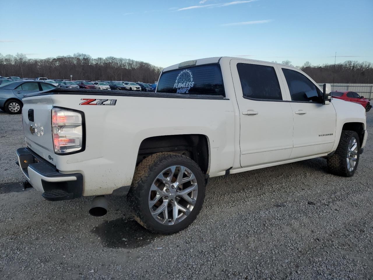 2018 CHEVROLET SILVERADO - Фото 3