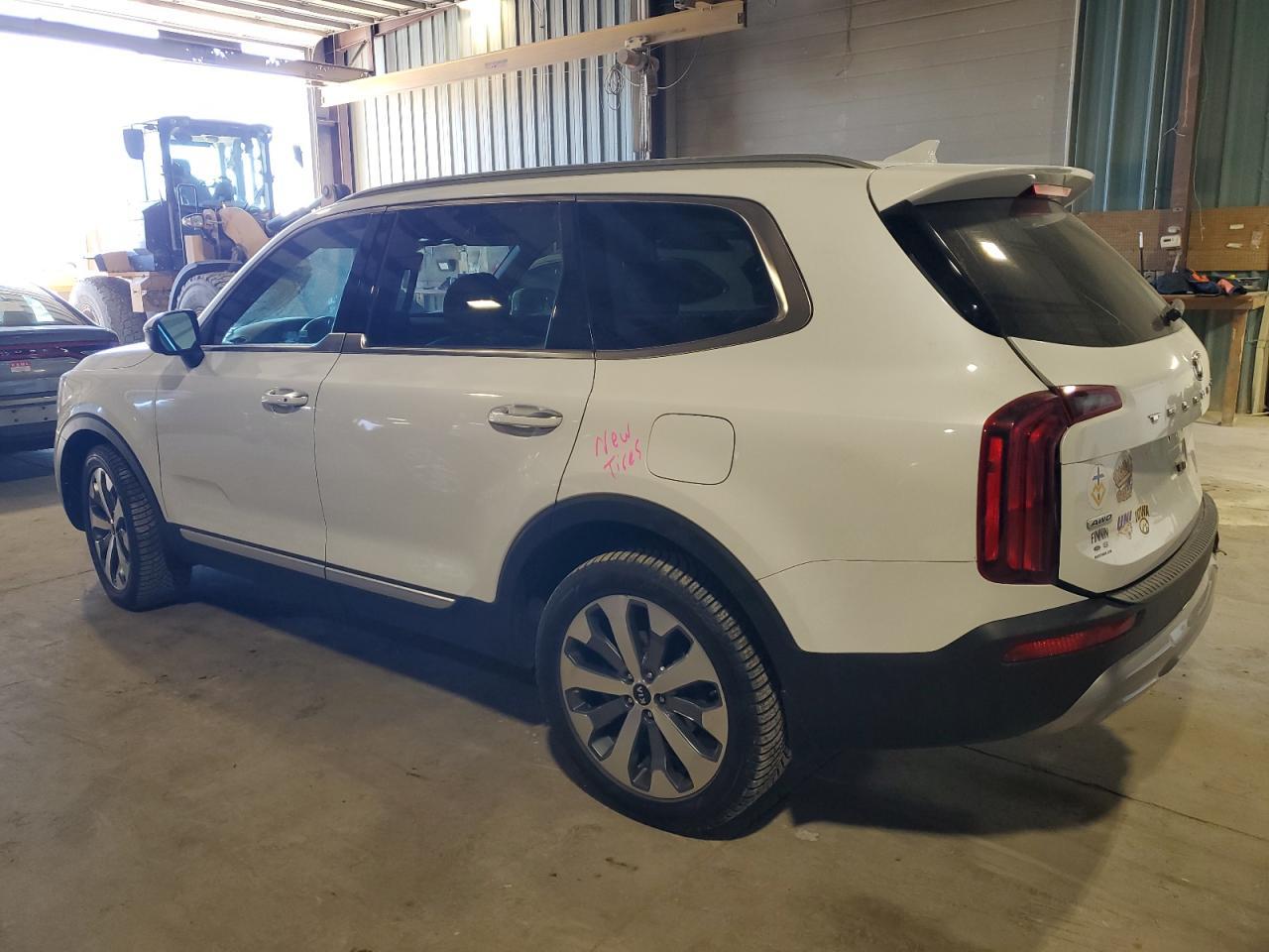2020 KIA TELLURIDE - Image 2