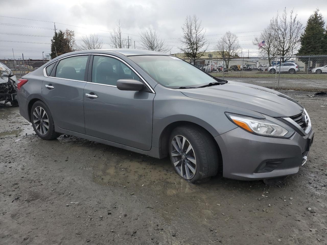 2017 NISSAN ALTIMA 2.5 - Image 4