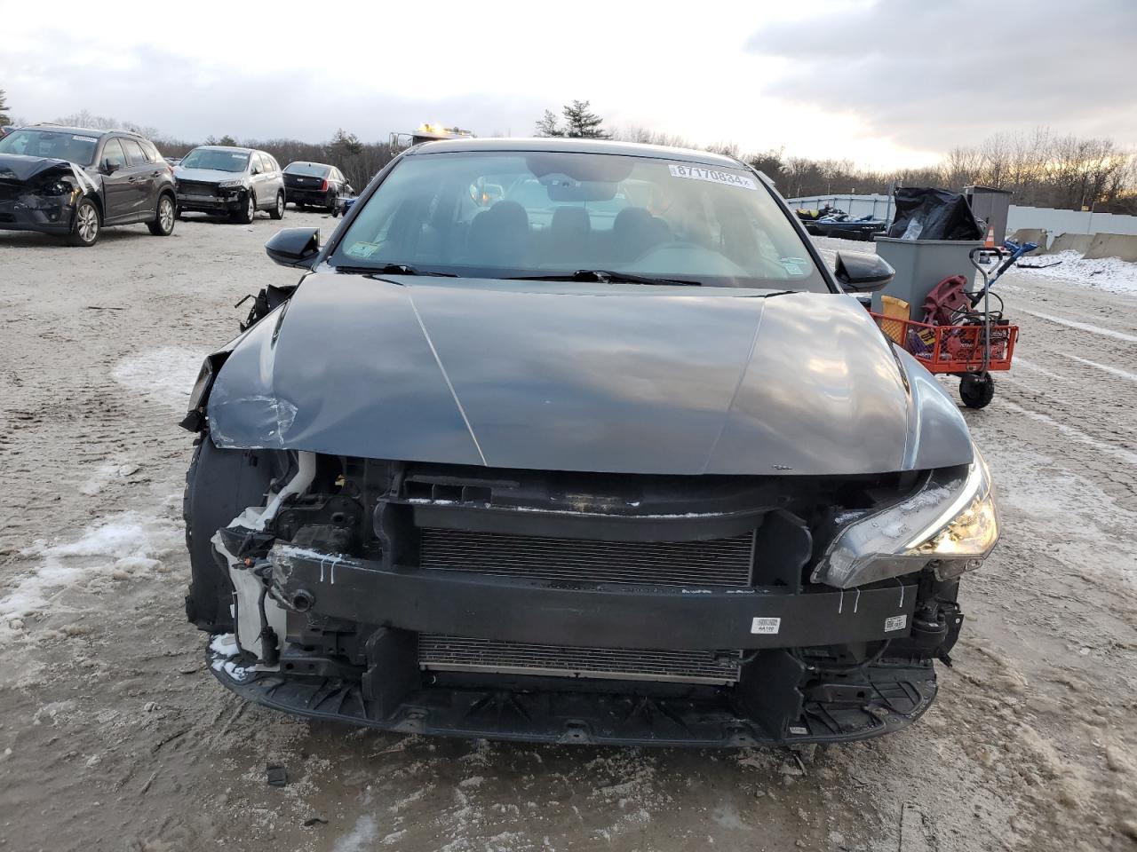2023 HYUNDAI ELANTRA SE - Фото 5