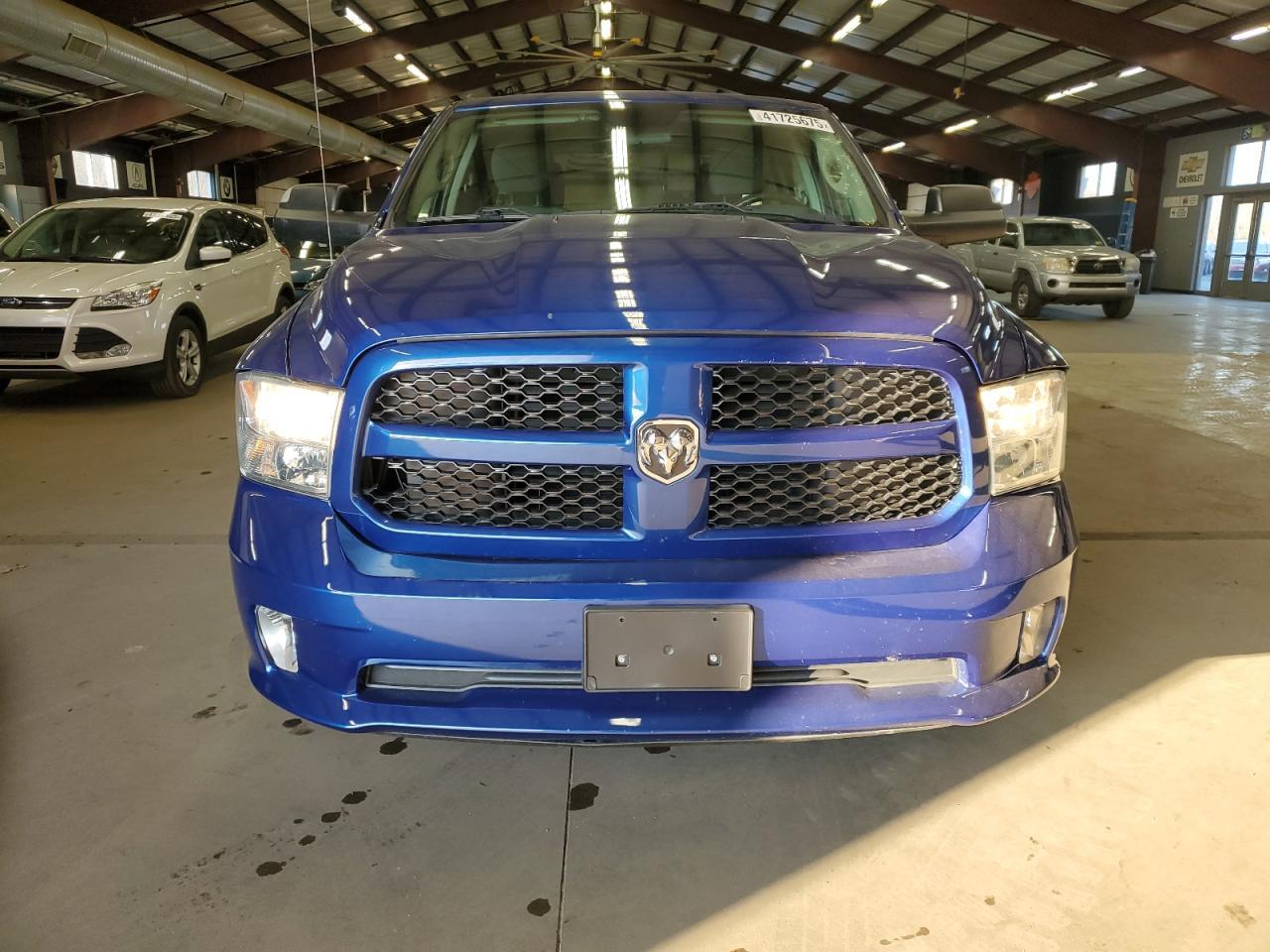 2018 RAM 1500 ST - Image 5
