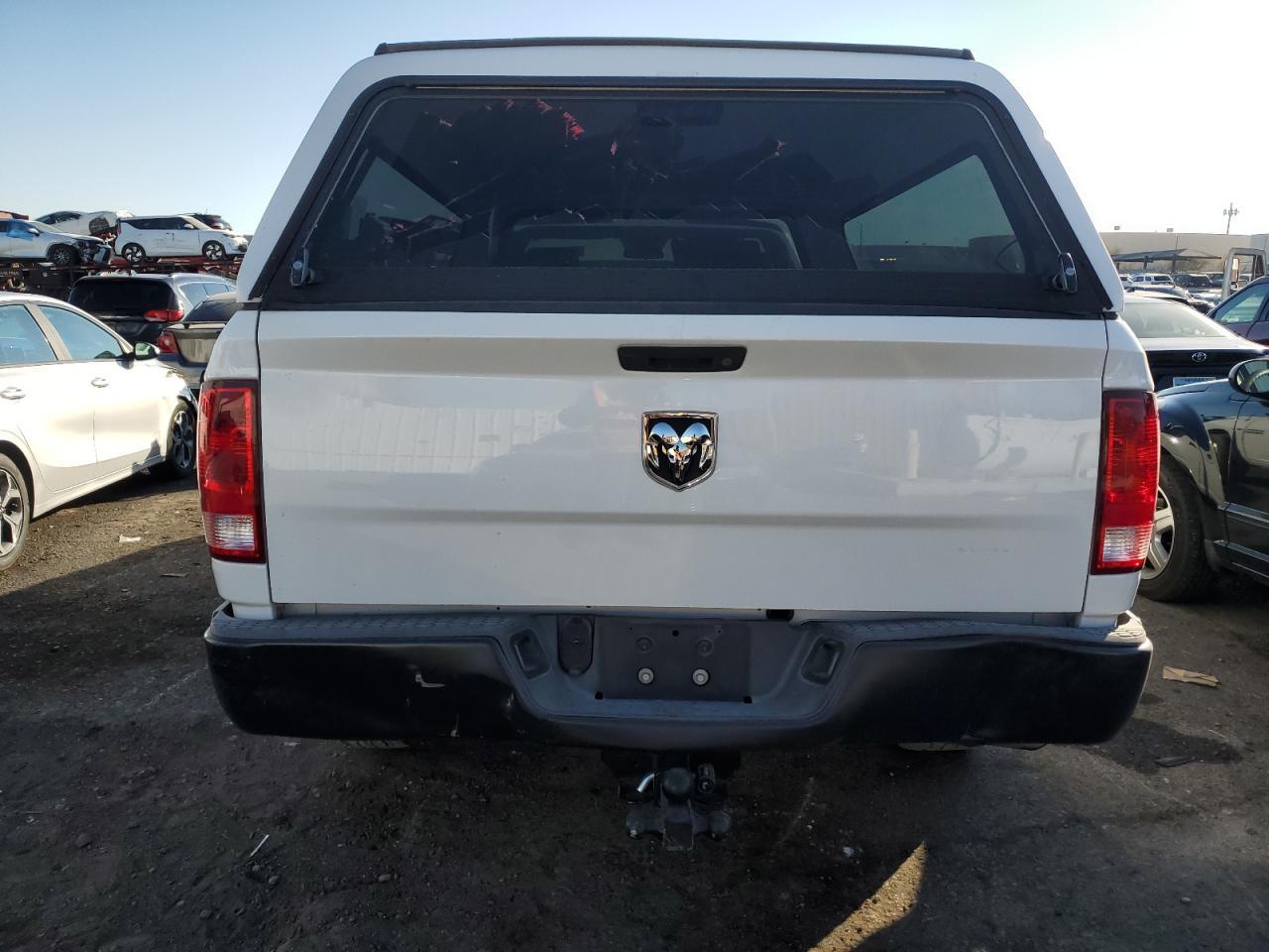 2015 RAM 1500 ST - Фото 6