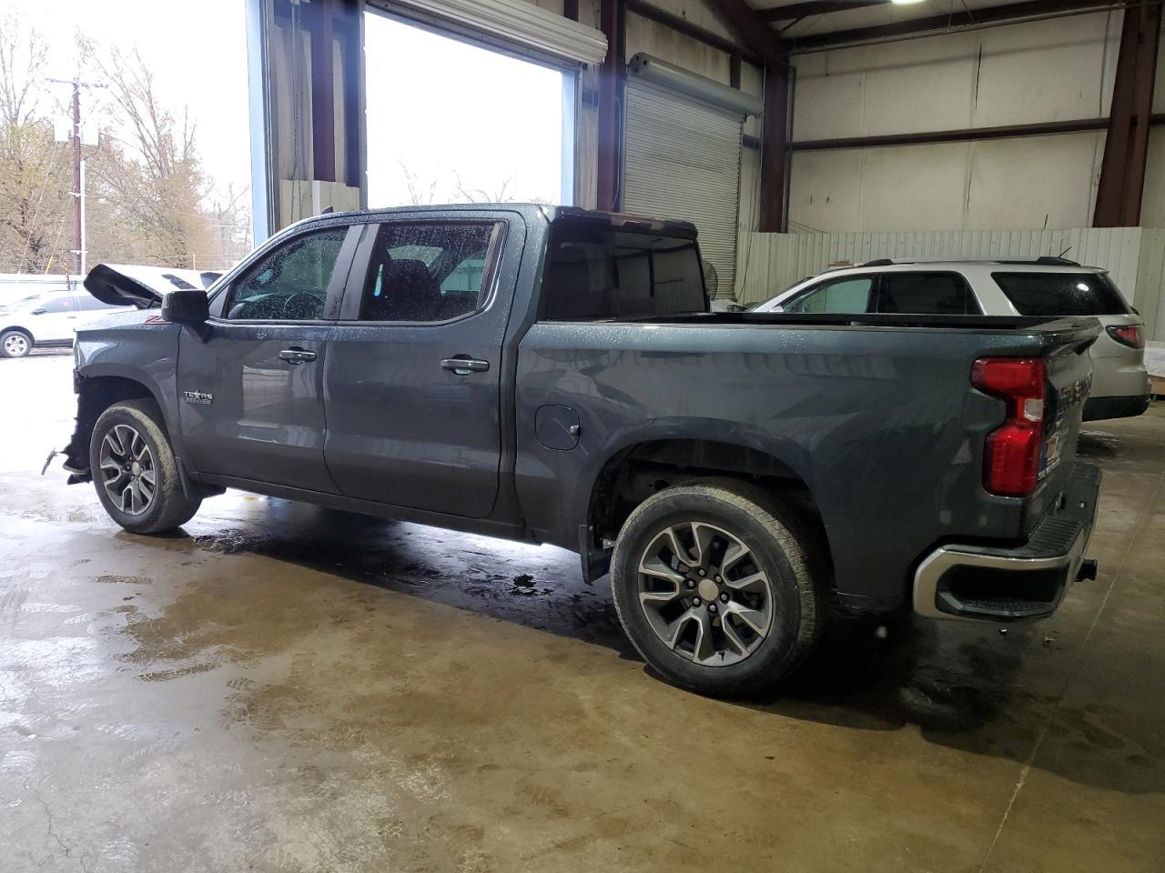 2019 CHEVROLET SILVERADO - Image 2