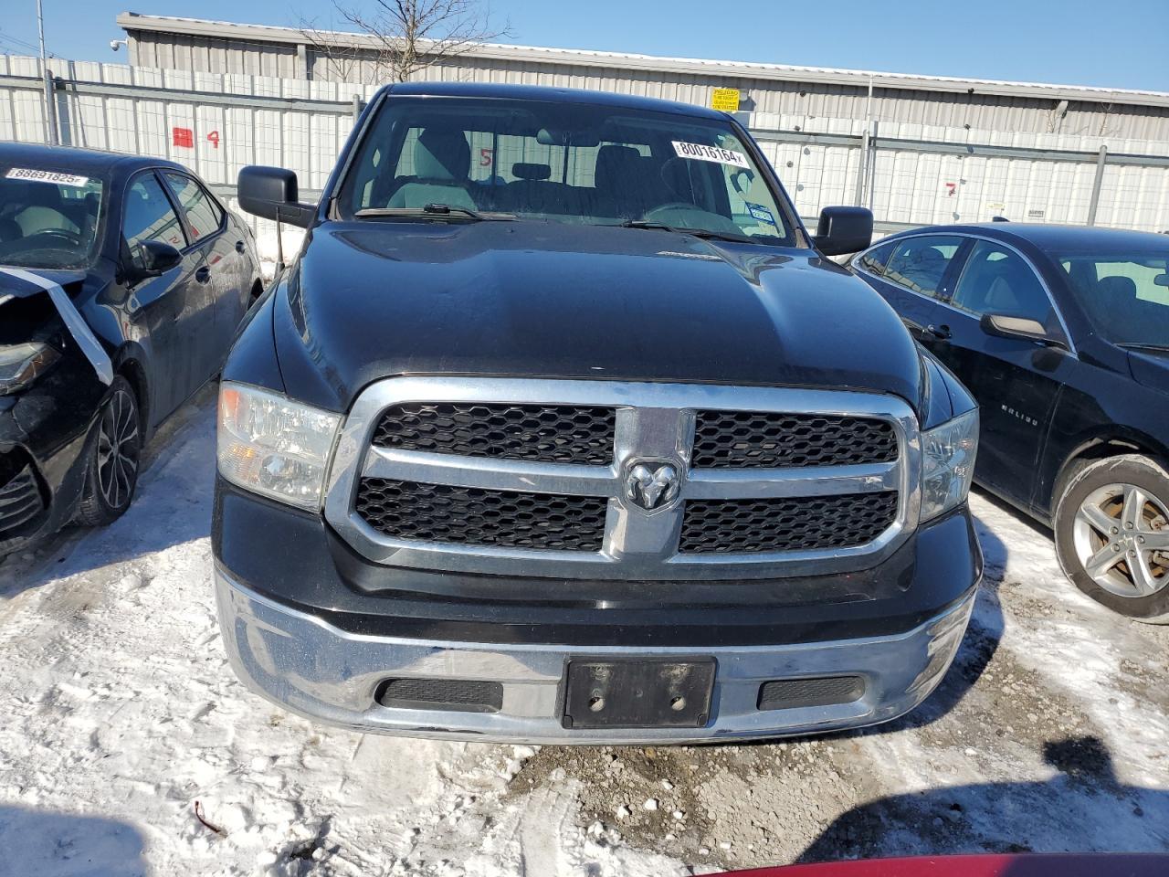 2017 RAM 1500 SLT - Фото 5