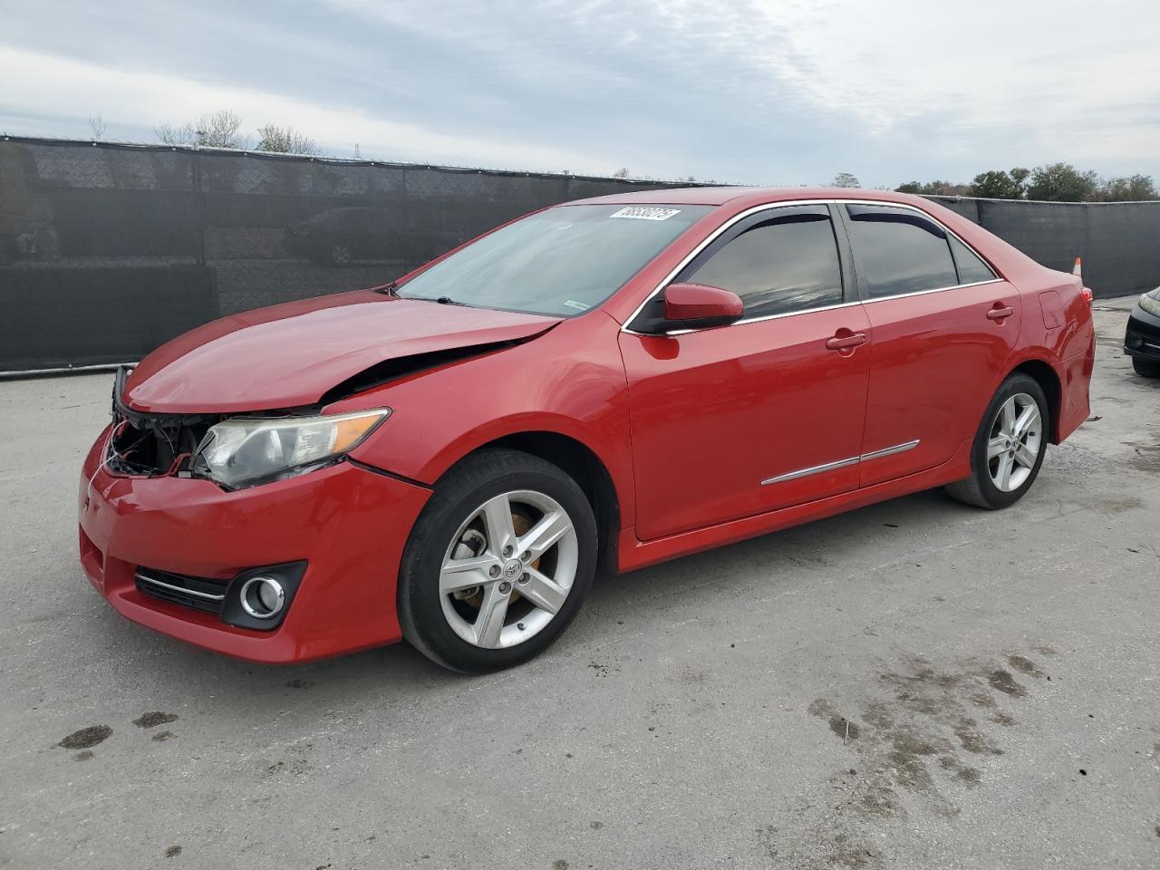 2014 TOYOTA CAMRY L