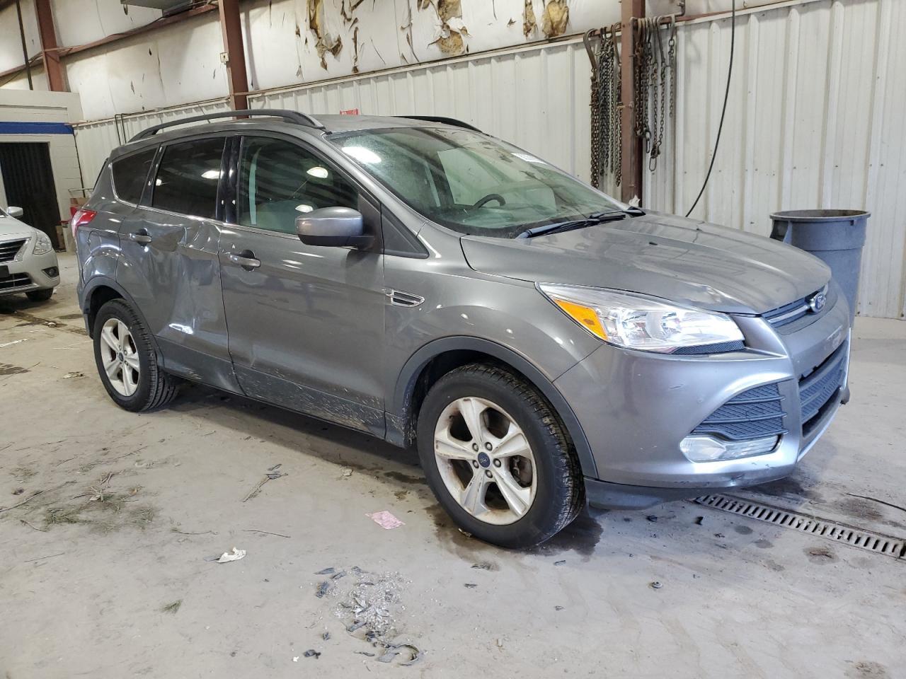 2014 FORD ESCAPE SE - Image 4