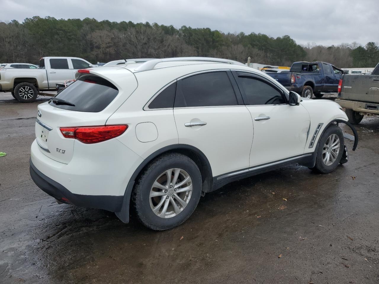 2013 INFINITI FX37 - Фото 3