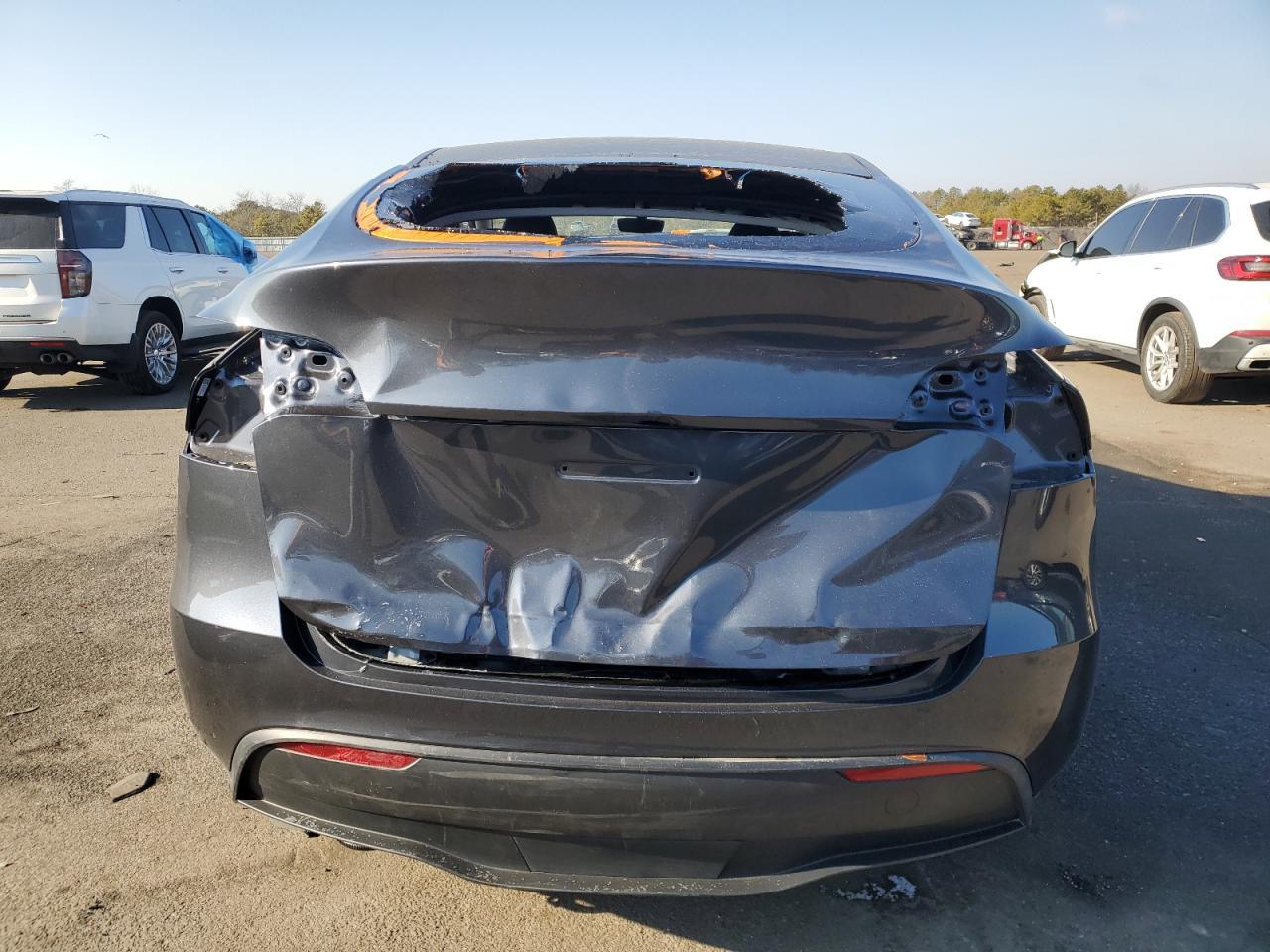 2023 TESLA MODEL Y - Фото 6