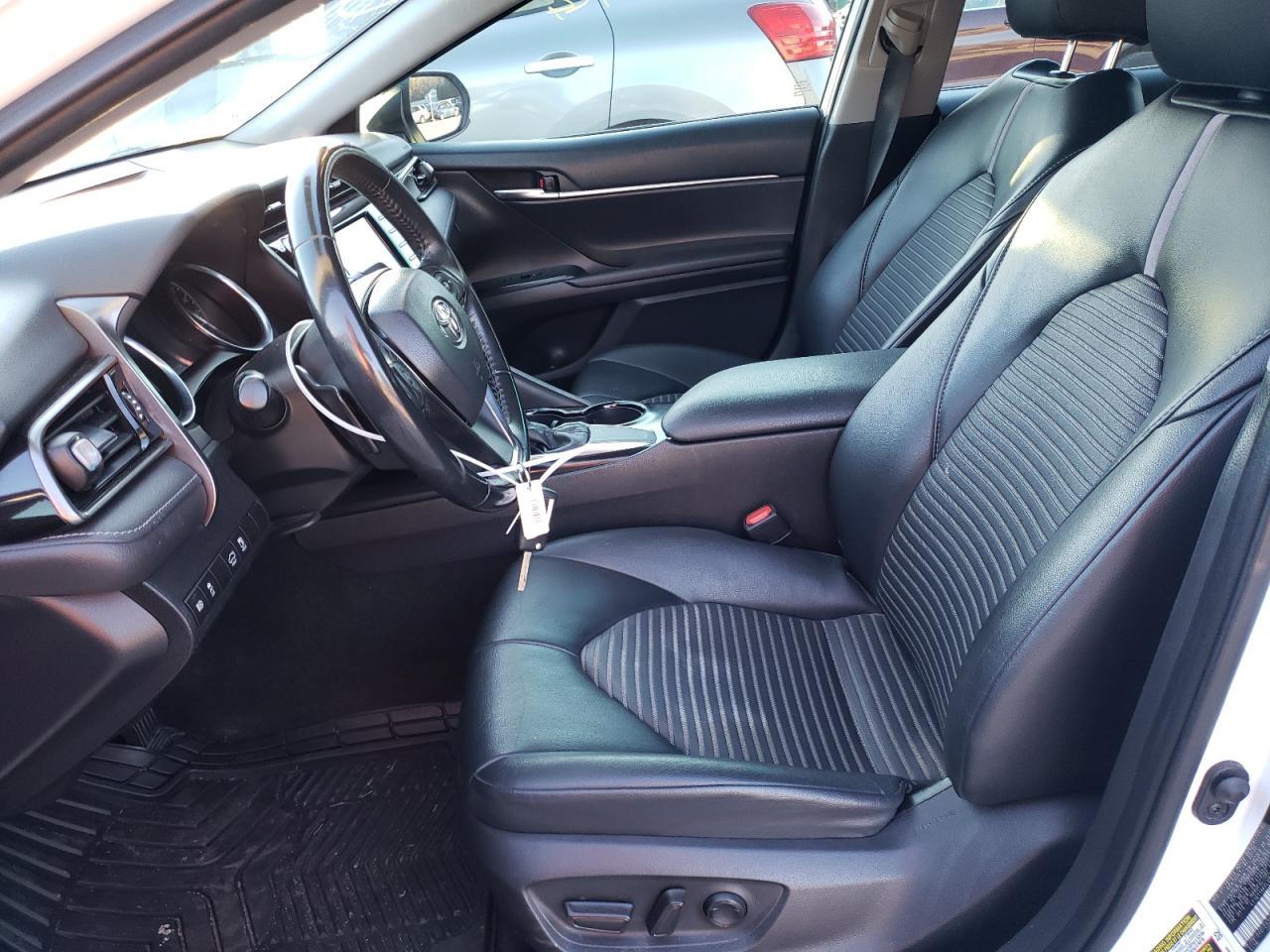 2020 TOYOTA CAMRY SE - Image 7
