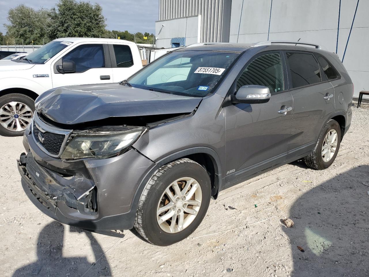 2014 KIA SORENTO LX