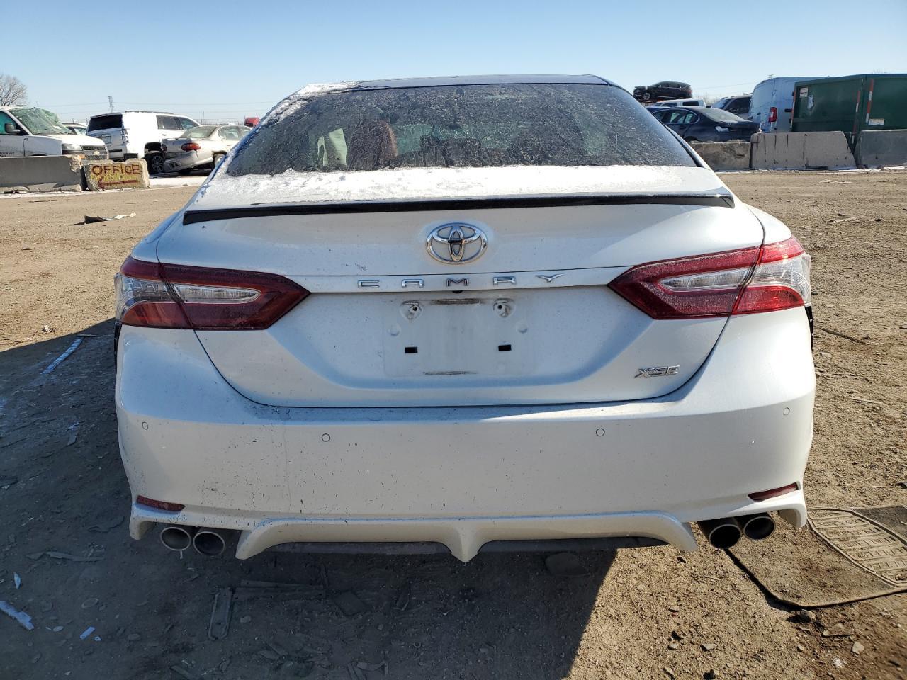 2018 TOYOTA CAMRY XSE - Image 6