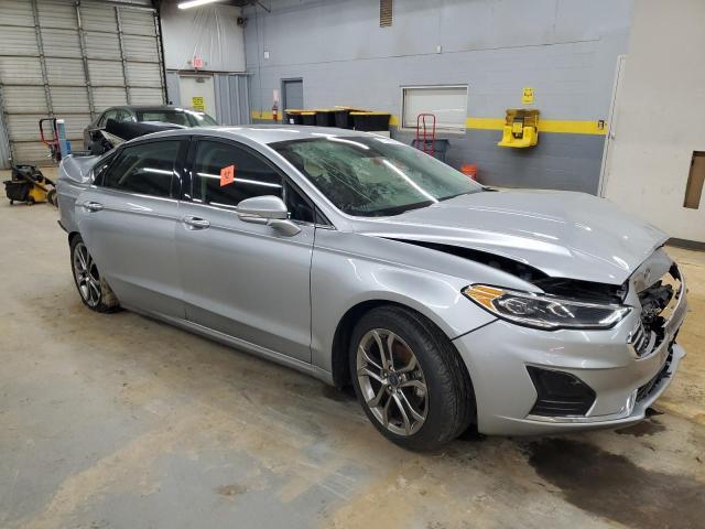 2020 FORD FUSION SEL - Image 4
