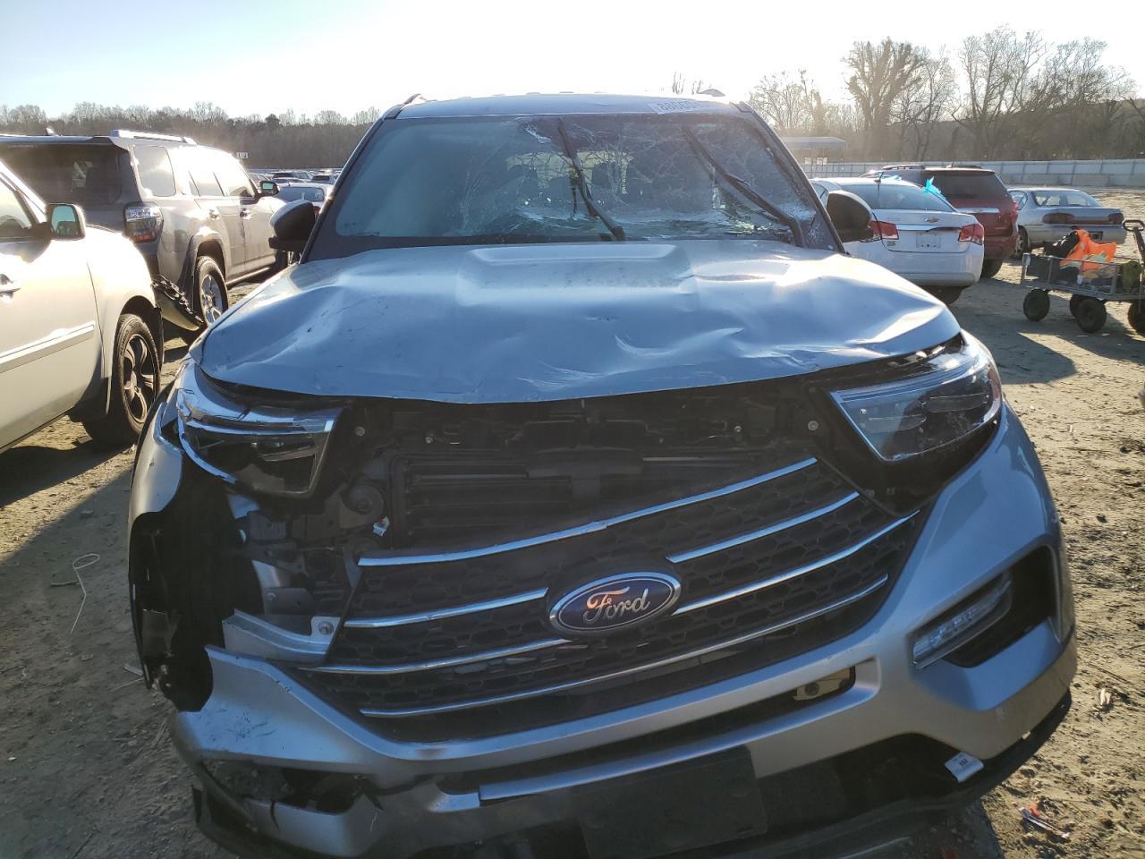 2023 FORD EXPLORER X - Фото 5