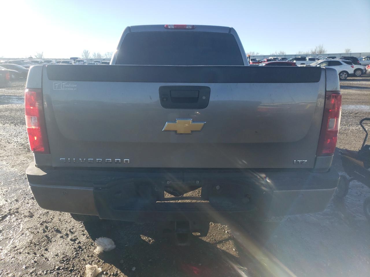 2012 CHEVROLET SILVERADO - Image 6