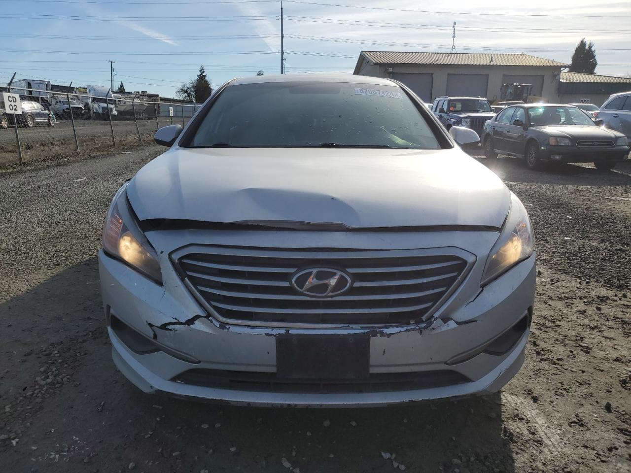 2017 HYUNDAI SONATA SE - Фото 5